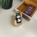 الميناء الفضي