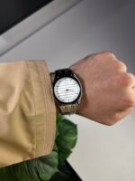 ميناء المخطط الابيض