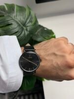 ⁦الميناء الاسود كامل +جلد⁩ - الصورة ⁦2⁩