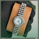 نسائي الميناء الابيض