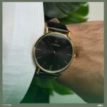 ⁦الميناء الاسود مع ذهبي +جلد⁩ - الصورة ⁦2⁩