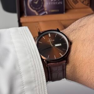 فيترون رجالي بني ميناء بني