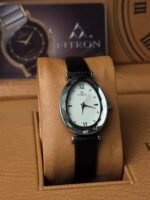 ⁦فيترون جلد اسود كريستال فضي⁩ - الصورة ⁦3⁩